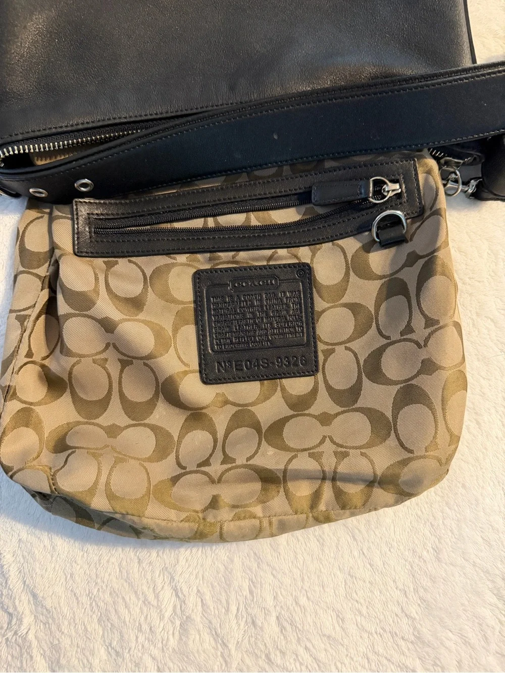 Black Coach Legacy Slim Hobo (Style 9326), a popular vintage Y2K handbag VGUC